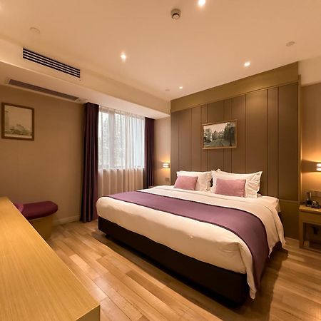 Shanghai-Deco Hotel-Free Shuttle Bus To Pudong Airport And Disneyland Extérieur photo