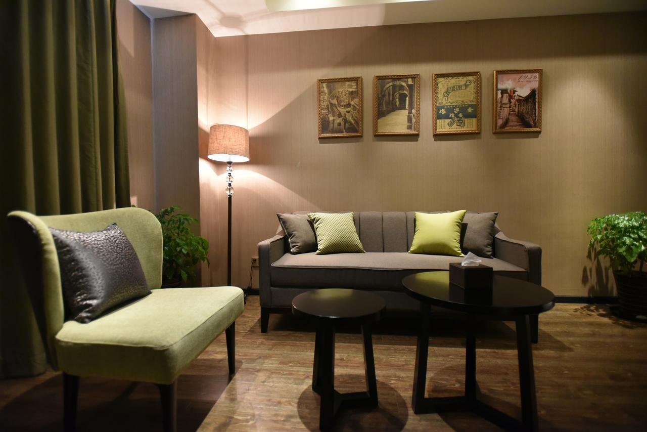 Shanghai-Deco Hotel-Free Shuttle Bus To Pudong Airport And Disneyland Extérieur photo