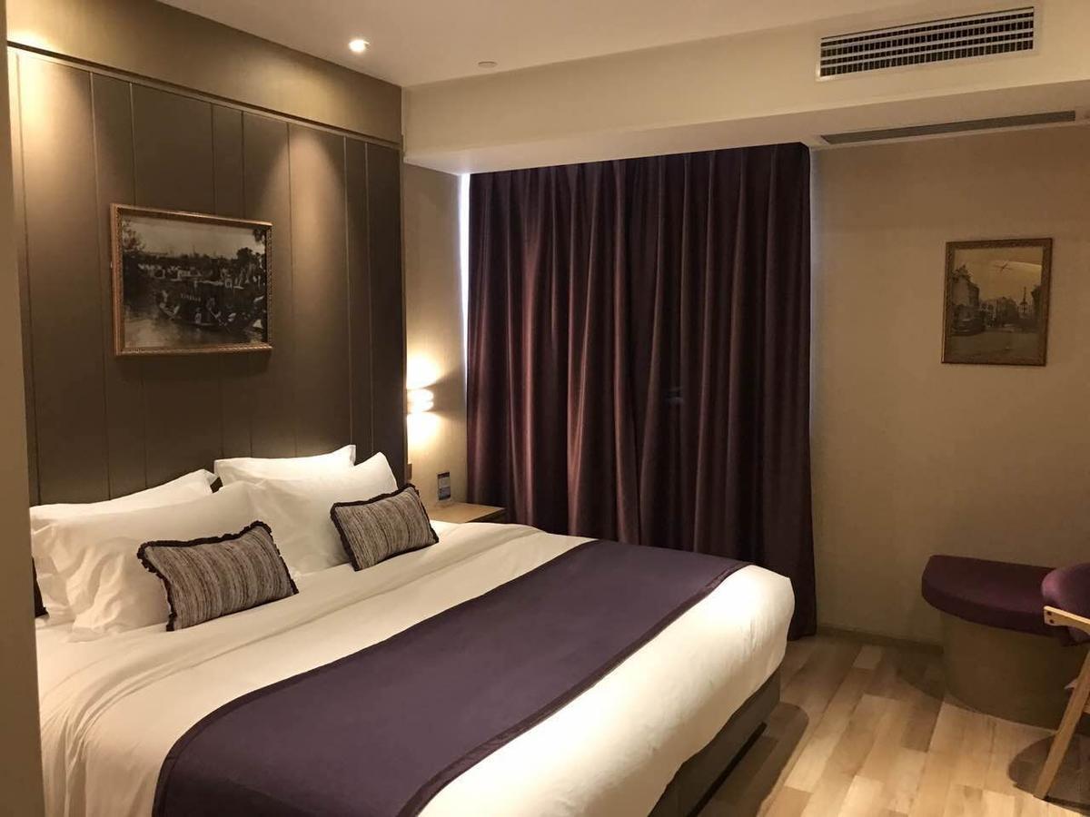 Shanghai-Deco Hotel-Free Shuttle Bus To Pudong Airport And Disneyland Extérieur photo