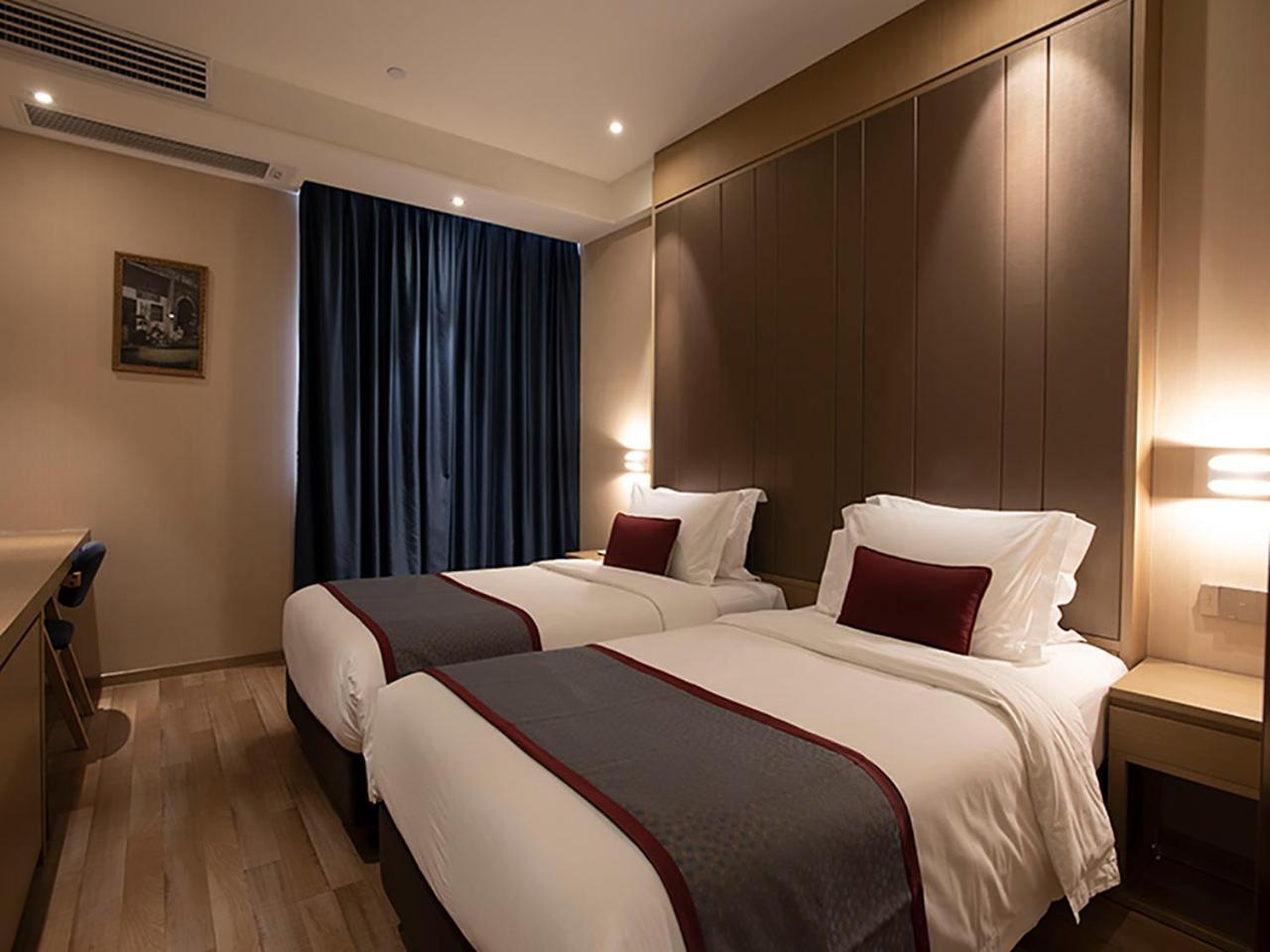 Shanghai-Deco Hotel-Free Shuttle Bus To Pudong Airport And Disneyland Extérieur photo